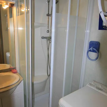 Charmante Maison 4/5 Pers Avec Terrasse Et Jardin Prive - Fr-1-705-50 بيت للعطل